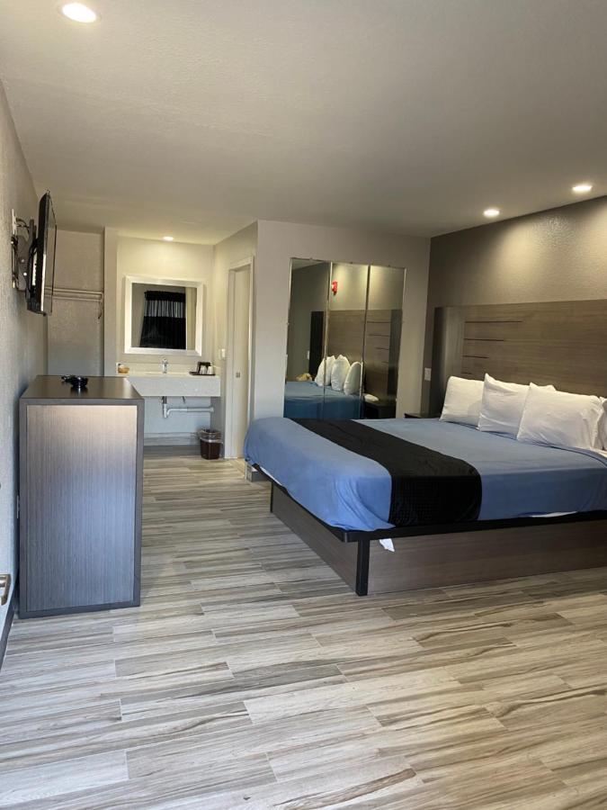 Tweetys 9 Diamond Inn Houston Esterno foto
